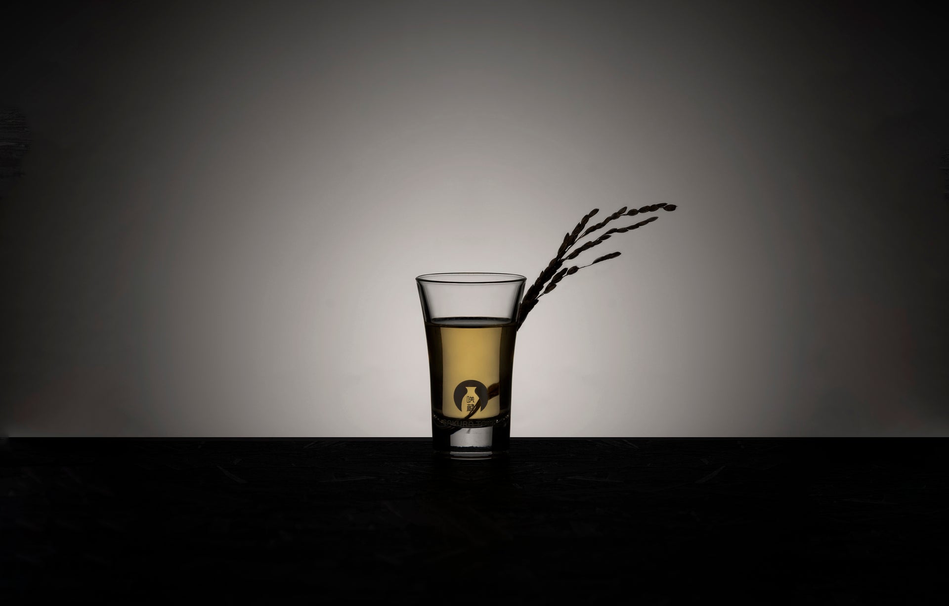 Exquisito sake,
seleccionado por sumilleres